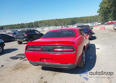 2018 Dodge Challenger Sxt z USA, uszkodzony, nr VIN 2C3CDZAG9JH314622